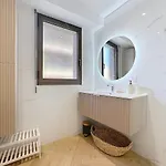 Apartment Chic Avec Balcon Carre D Or Nizza