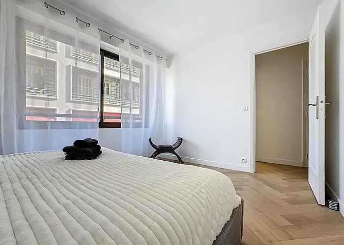 아파트 Chic Avec Balcon Carre D Or