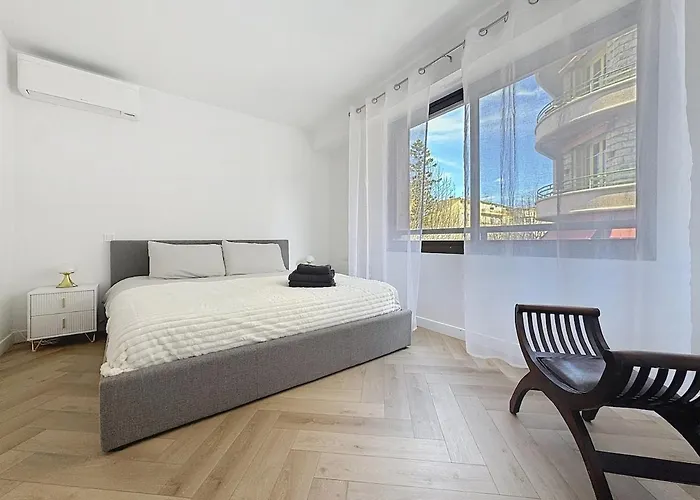 아파트 Chic Avec Balcon Carre D Or *